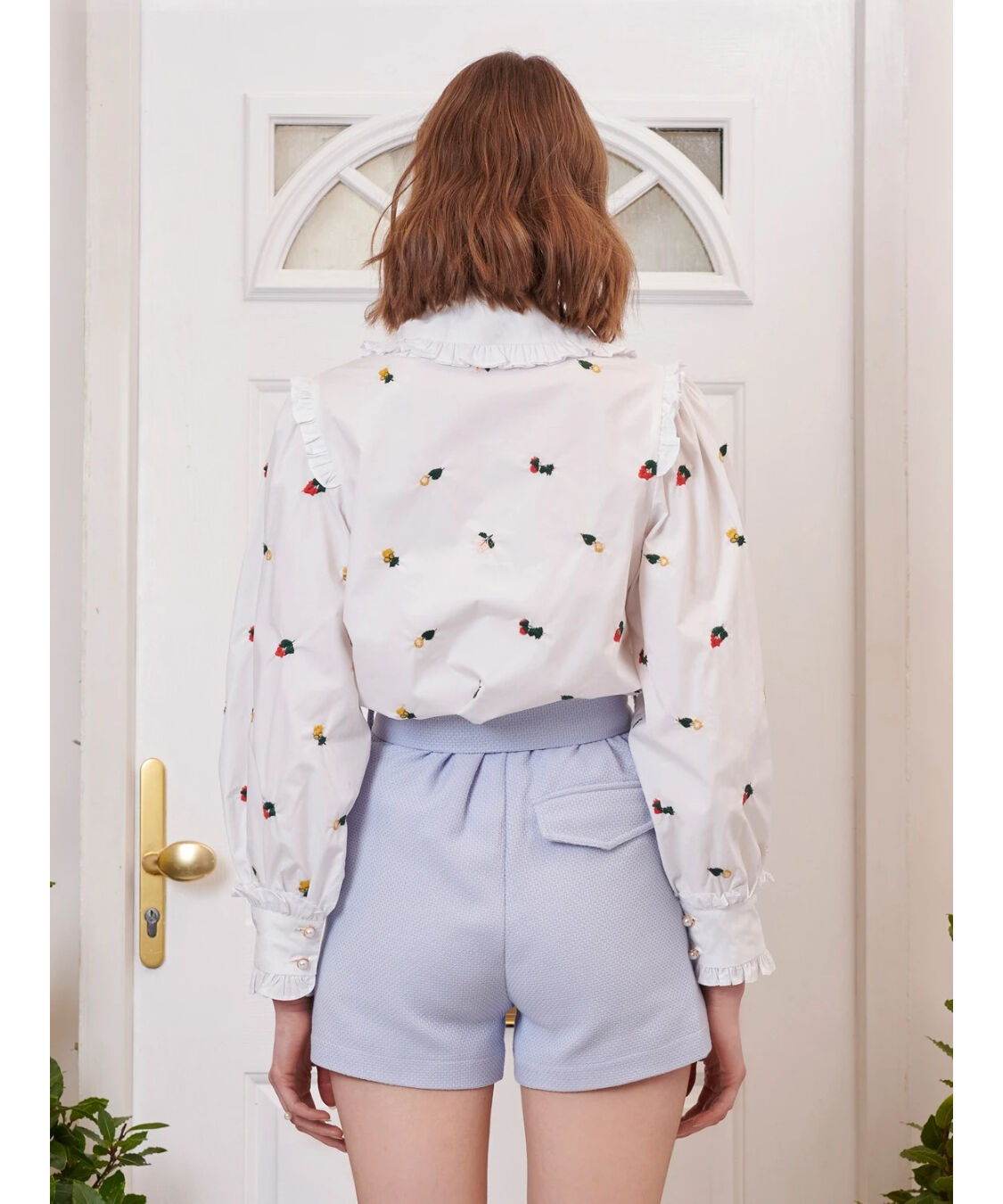 sister jane / Posy Embroidered フリルブラウス | ANOCOLOE sister jane / Posy Embroidered フリルブラウス | ANOCOLOE