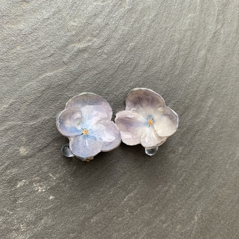 紫陽花と雨雫vintage blueイヤリング/ピアス | ch:farm