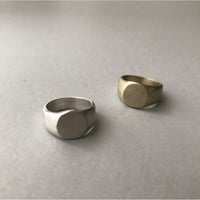 Round Signet Ring　＜シルバー/真鍮＞