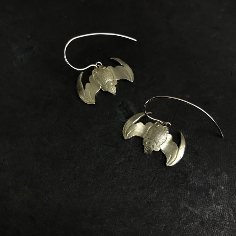 蝙蝠 ピアス | cicafu metal works