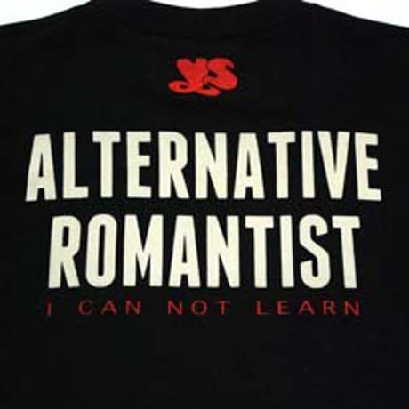 『RED BAT』のロゴTシャツ