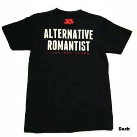 『RED BAT』のロゴTシャツ