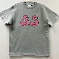 さわおとしおり「【さわお画】SSフラミンゴ」Tシャツ