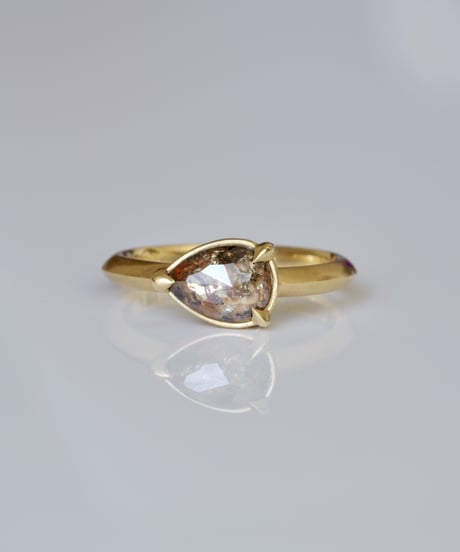 One of kind / Diamond Ring ＜K18YG＞ -R1050CYG
