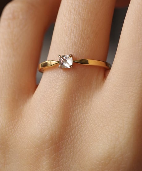 美品★KANOE★One of a kind K18ナチュラルダイヤモンドリング 美品☆KANOE☆One of a kind K18ナチュラルダイヤモンドリング One of