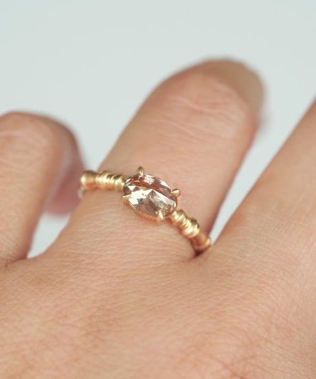 One of kind / Natural Diamond Ring ＜K18YG＞ - R1361YG