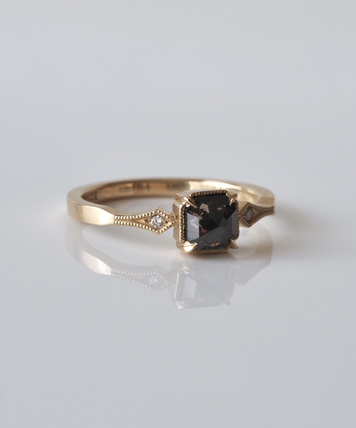 One of kind / Diamond Ring ＜K18YG＞ -R707C | KANOE