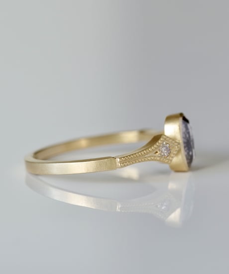 One of a kind / Diamond Ring ＜K18YG＞ - R570C