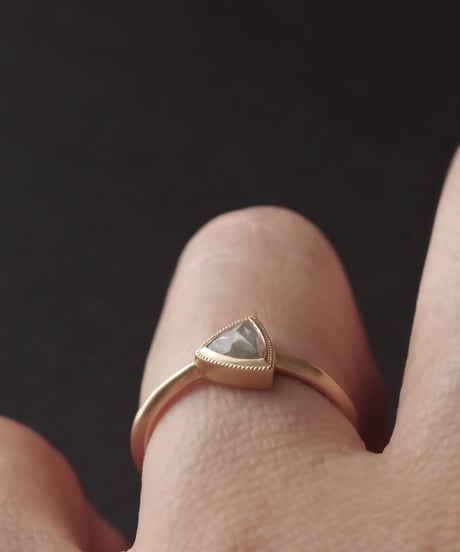 One of a kind / Diamond Ring ＜K18YG＞ - R416CYG