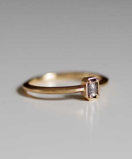 One of a kind / Diamond Ring ＜K18YG＞ - R157C