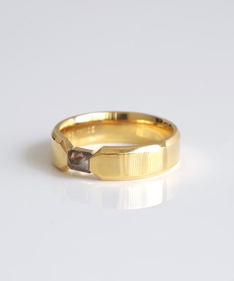One of kind / Natural Diamond Ring ＜K18YG＞ - R307YG