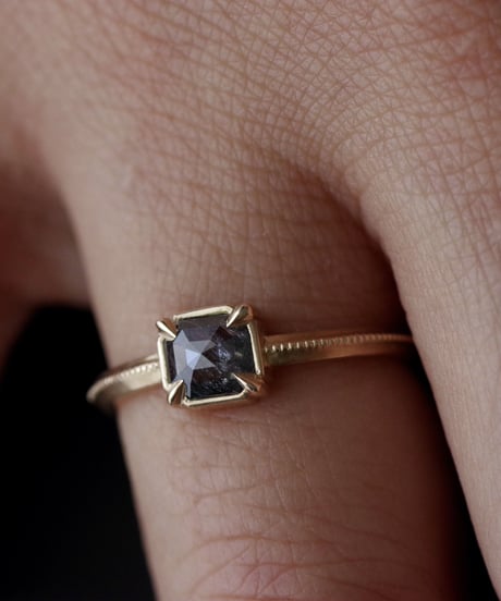 One of kind / Diamond Ring ＜K18YG＞ -R544C
