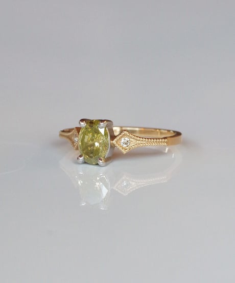 One of kind / Diamond Ring ＜K18YG,Pt900＞ -R984CYGPT