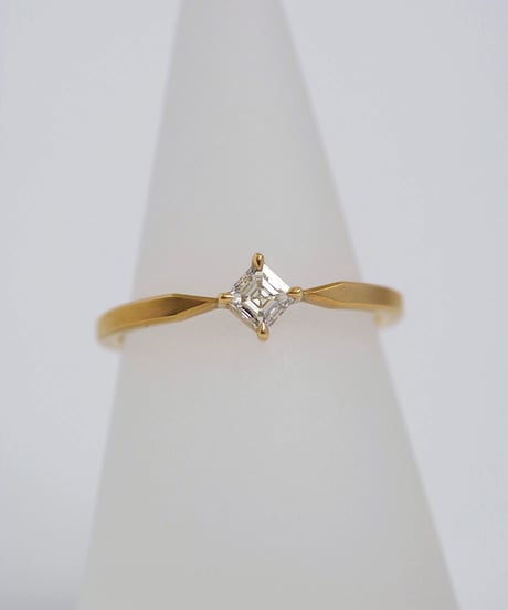 One of kind / Diamond ring【CGL】＜K18YG＞ - R203YG