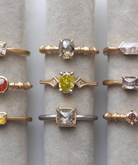 One of kind / Diamond Ring ＜K18YG,Pt900＞ -R984CYGPT