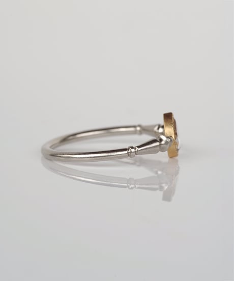One of kind / Natural Diamond Ring ＜Pt/K18YG＞ - 243PTYG