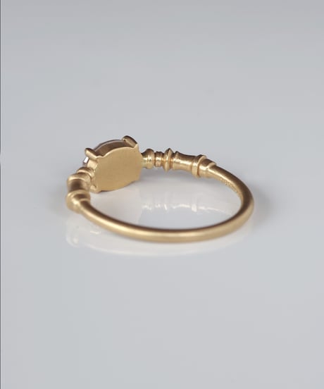 One of kind / Diamond Ring ＜K18YG＞ - R895YG