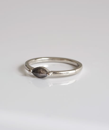 One of kind / Natural Diamond Ring ＜K18YG＞ -  R381PT