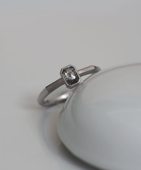 One of kind / Diamond Ring ＜PT＞ -R520CPT