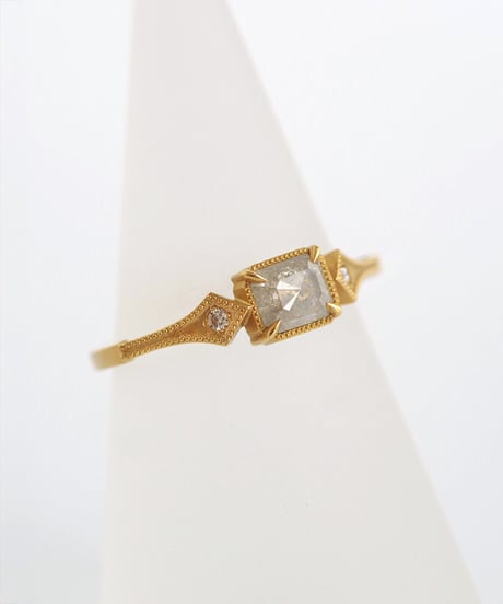 One of kind / Natural Diamond ring ＜K18YG＞ - R504YG