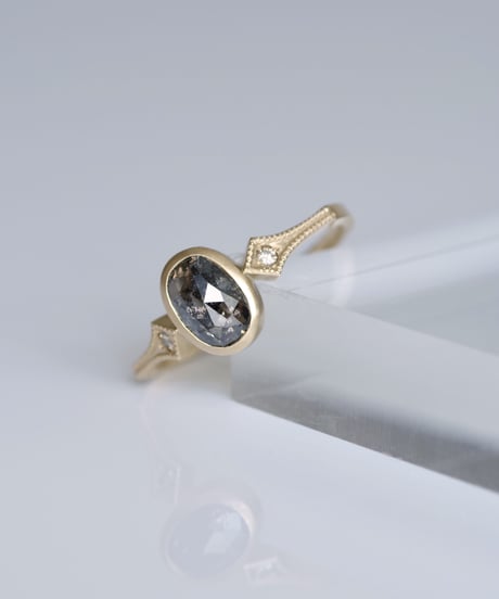 One of kind / Diamond Ring ＜K18YG＞ - R1170CYG