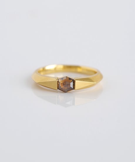 One of kind / Natural color Diamond ring ＜K18YG＞ - R451YG