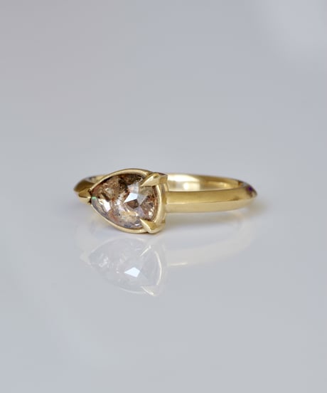 One of kind / Diamond Ring ＜K18YG＞ -R1050CYG
