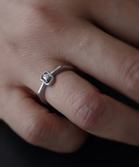 One of kind / Diamond Ring ＜PT＞ -R520CPT