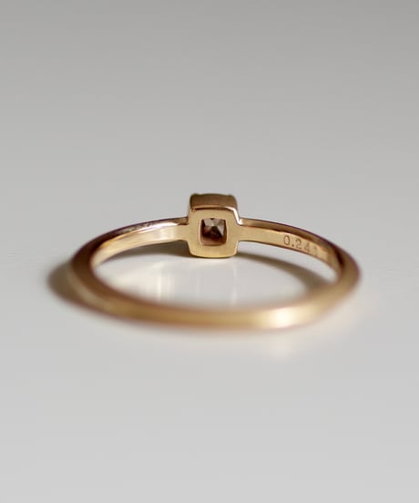 One of a kind / Diamond Ring ＜K18YG＞ - R243C