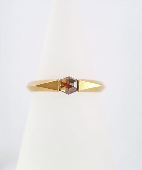 One of kind / Natural color Diamond ring ＜K18YG＞ - R451YG