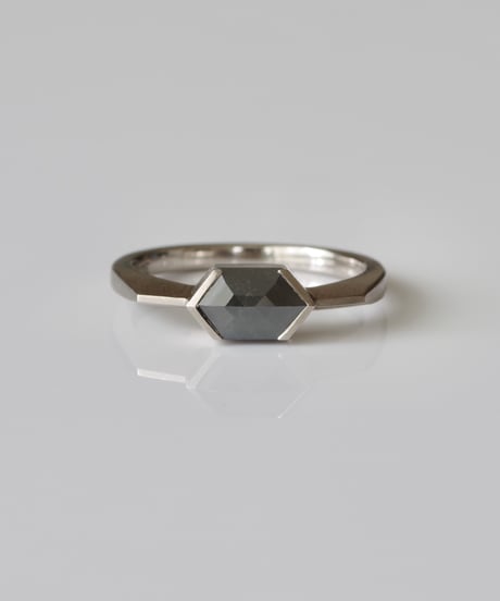 One of a kind / Diamond Ring ＜K18WG＞ - R888CWG