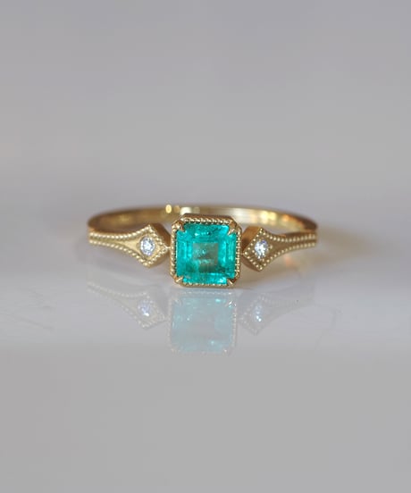 One of kind / Emerald Ring ＜K18YG＞ - R560EYG
