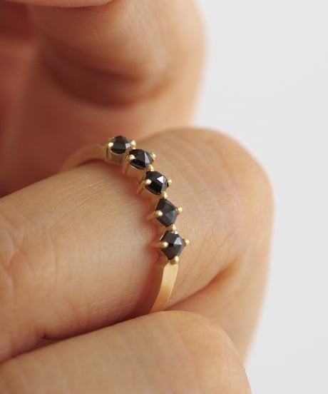 One of kind / Black Diamond ring ＜K18YG＞ - R587YG