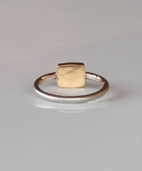 One of kind / Diamond Ring ＜Pt900,K18YG＞ -R1084CPTYG