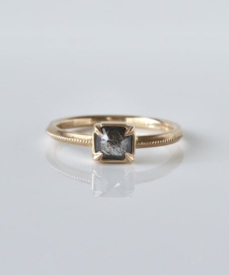 One of kind / Diamond Ring ＜K18YG＞ -R544C