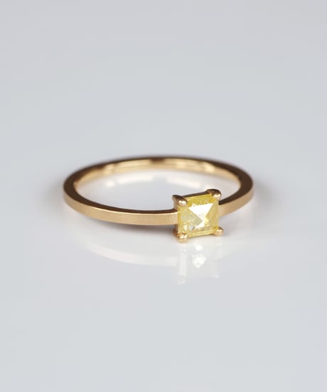 One of kind / Natural Diamond Ring ＜K18YG＞ - R310YG