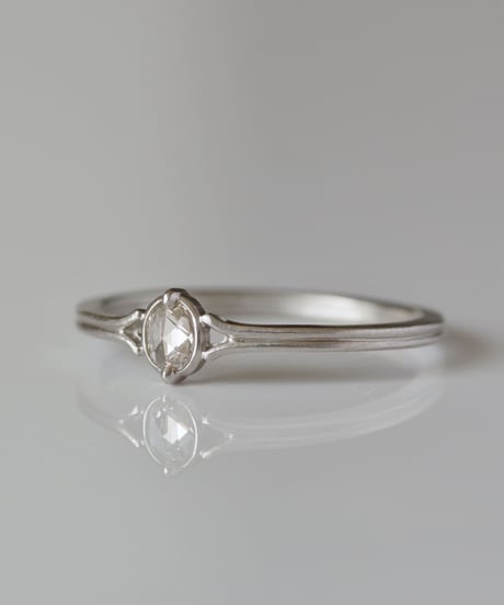 One of a kind / Rosecut diamond Ring ＜PT950＞ - RR102C