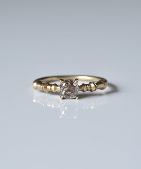 One of kind / Diamond Ring ＜K18YG＞ -R750CYG
