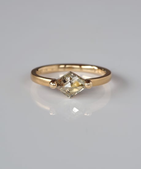 One of kind / Diamond Ring ＜K18YG＞ - R796YG | K