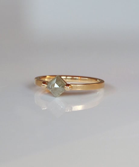 One of kind / Diamond Ring ＜K18YG＞ -R650CYG