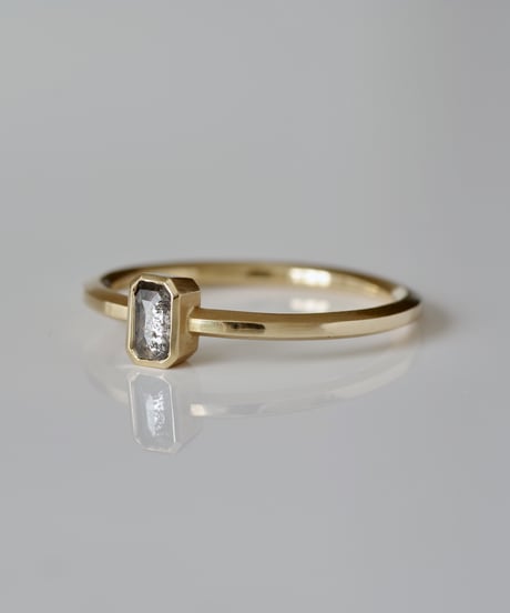 One of a kind / Diamond Ring ＜K18YG＞ - R228C