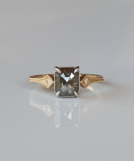 One of kind / Diamond Ring ＜K18YG,Pt900＞ -R1076CYGPT