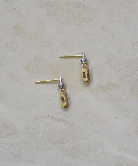 One of a kind / Natural DIAMOND earrings ＜Pt/K18YG＞ - SD-E685PTYG