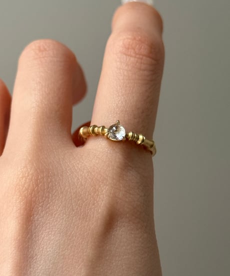 One of kind / Natural Diamond Ring ＜K18YG＞ - R392YG