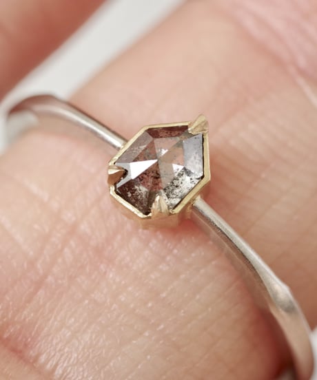 One of a kind / Diamond Ring ＜PT950,K18YG＞ - R 373C