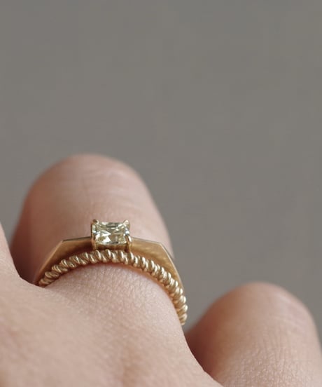 One of kind / Diamond Ring ＜K18YG＞ -R390CYG