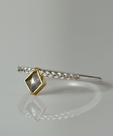 One of a kind / Diamond Ring ＜PT950, K18YG＞ - R228C