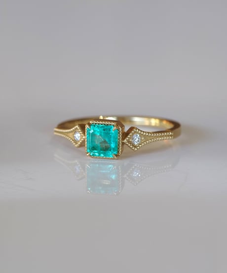 One of kind / Emerald Ring ＜K18YG＞ - R560EYG