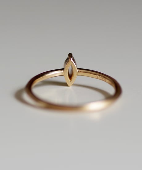 One of a kind / Diamond Ring ＜K18YG＞ - R123C