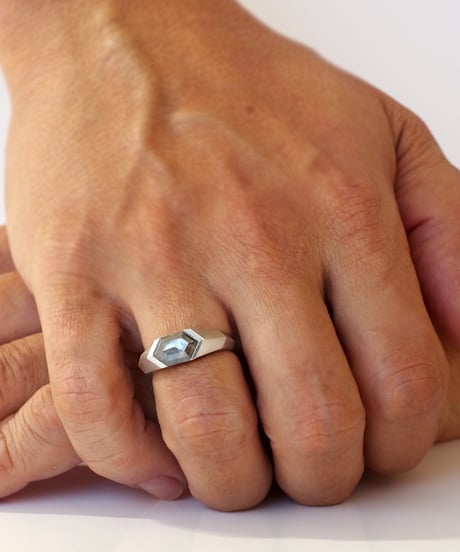 One of kind / Black Diamond ring ＜Pt＞ - R1828PT